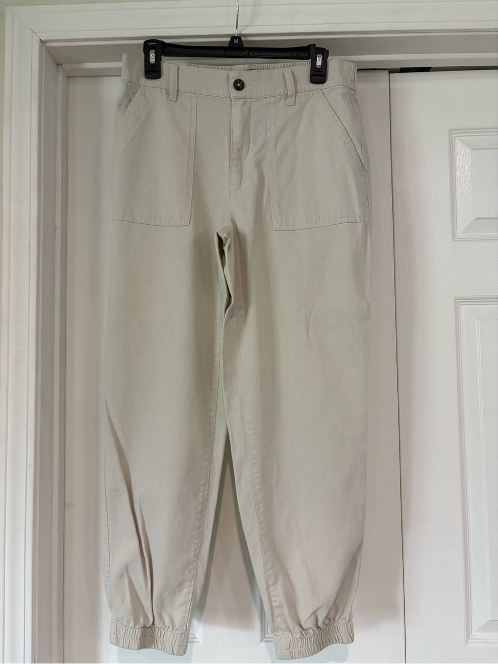 GAP Women’s Light Beige Pull On Joggers